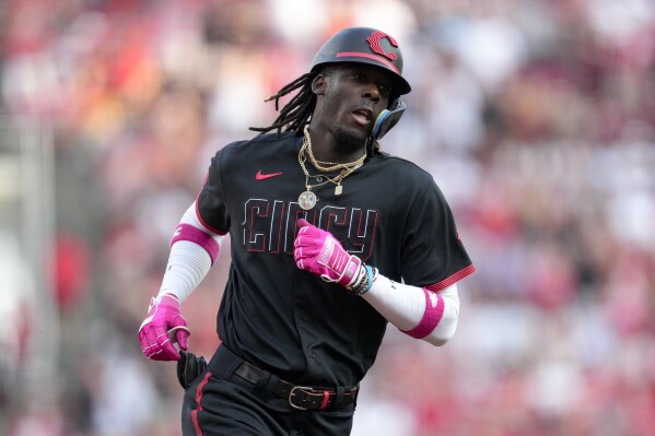 Pair of homers by Lane Thomas lifts the Washington Nationals over